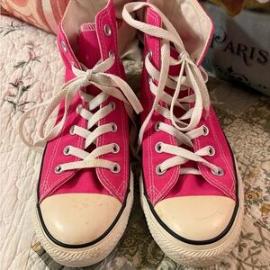 Women’s Converse Chuck Taylor Hightop Sneakers